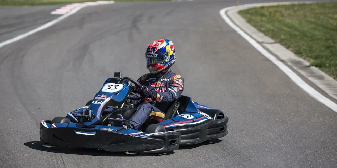 Max Verstappen na utrci protiv 100 vozača kartinga