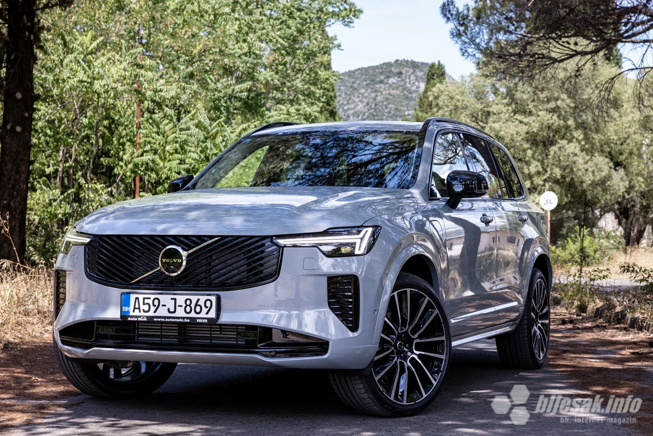 Tamnija strana švedskog luksuza: Volvo XC90 T8 Ultra Dark pred objektivom