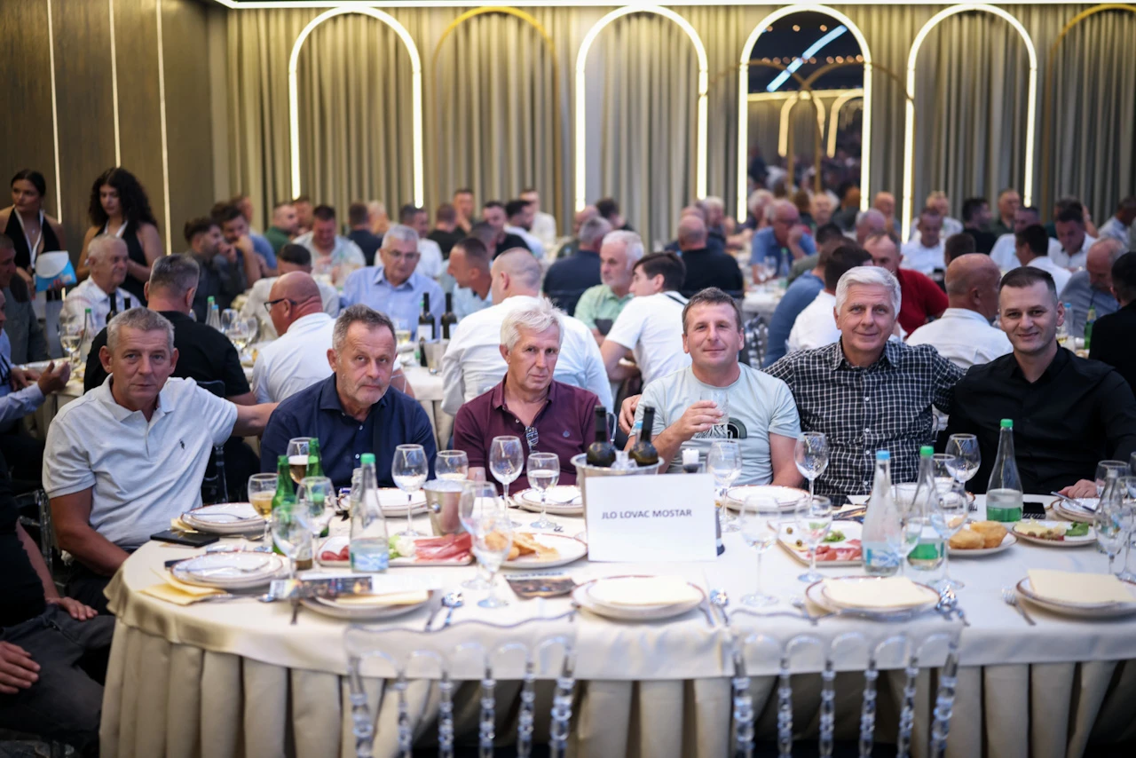 FOTO | VIDEO Prijatelji Jarebice napunili salu na Lovačkoj večeri društva