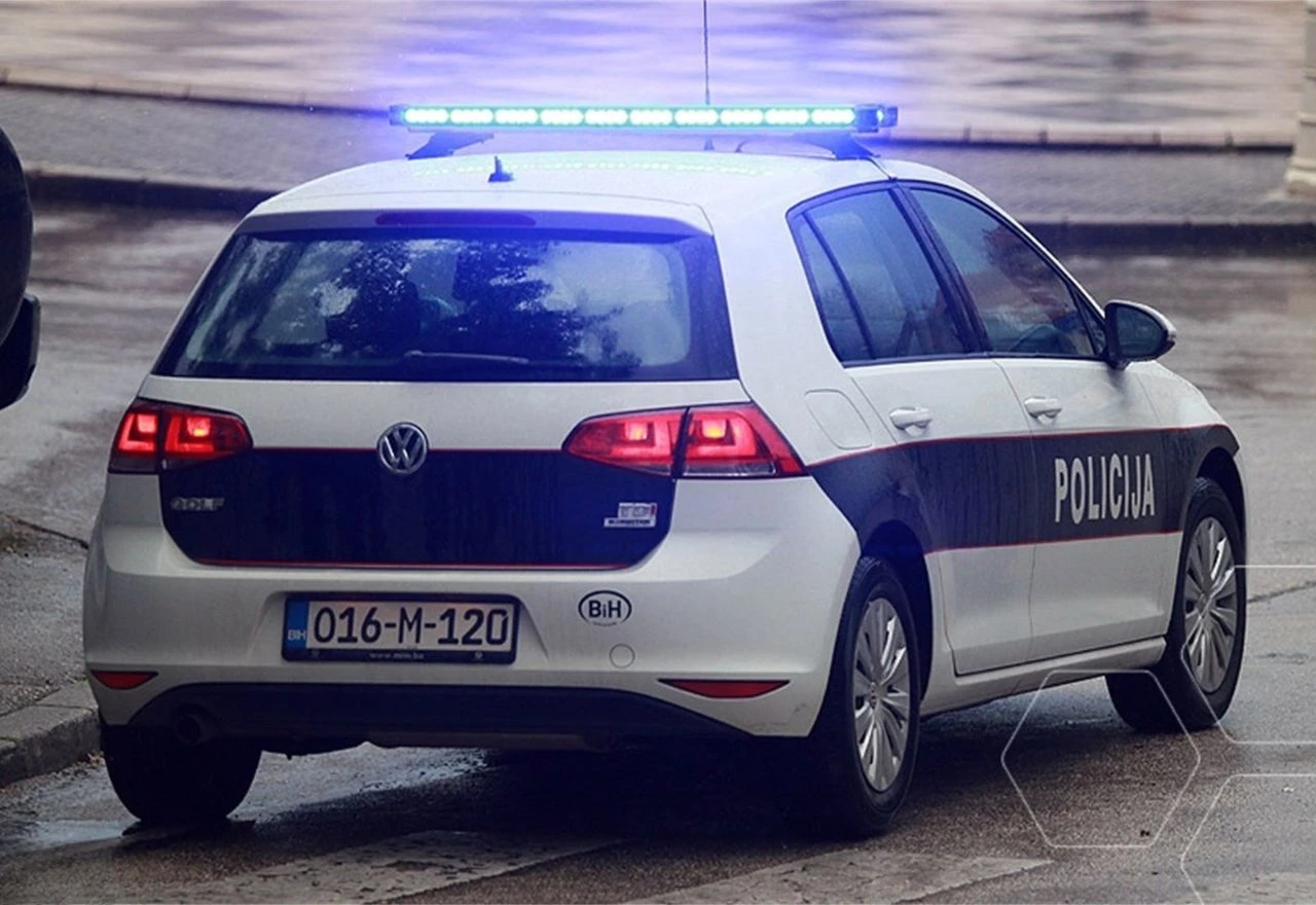 Dvanaest ozlijeđenih u teškom sudaru kod Ljubuškog