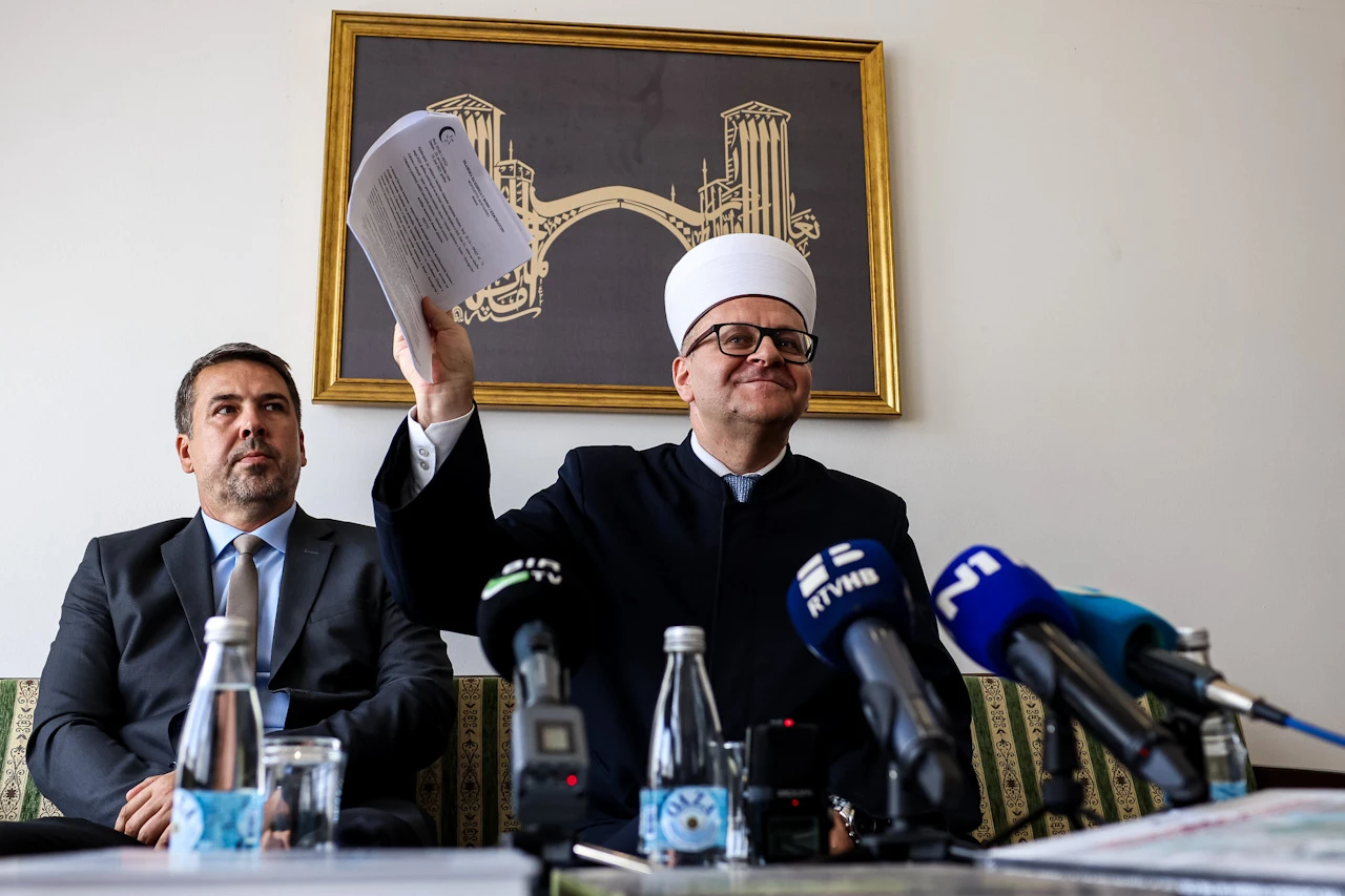 Grad Muftijstvu postavio isto pitanje