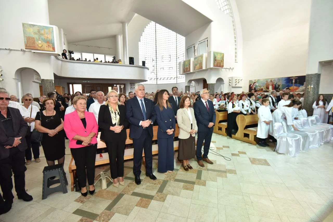 Filipović: Iza 150 godina župe u Kiseljaku stoje mnoge generacije, ali i život, vjera i žrtva našeg naroda