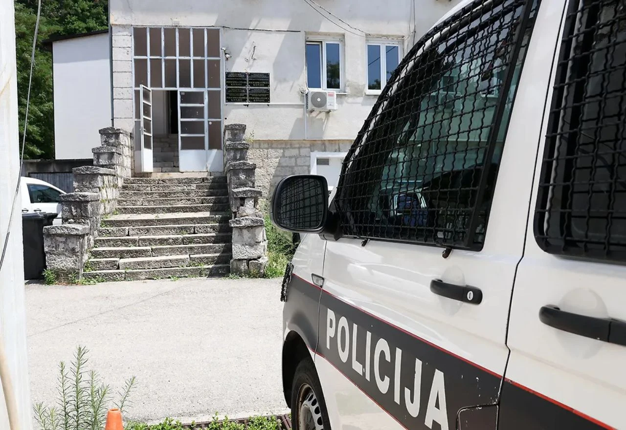 U Čapljini zaustavili BMW, pronašli marihuanu i kokain