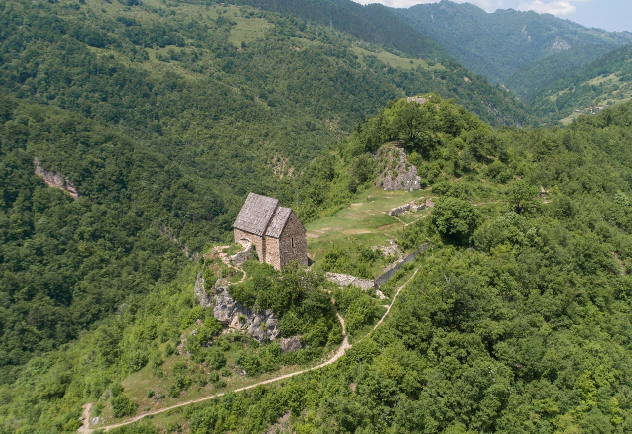 Mostarski krizmanici pozvani su na Molitveni pohod za Domovinu