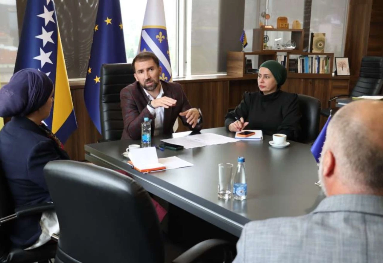 Delić najavio zakon koji bi mogao promijeniti prava roditelja u Federaciji BiH
