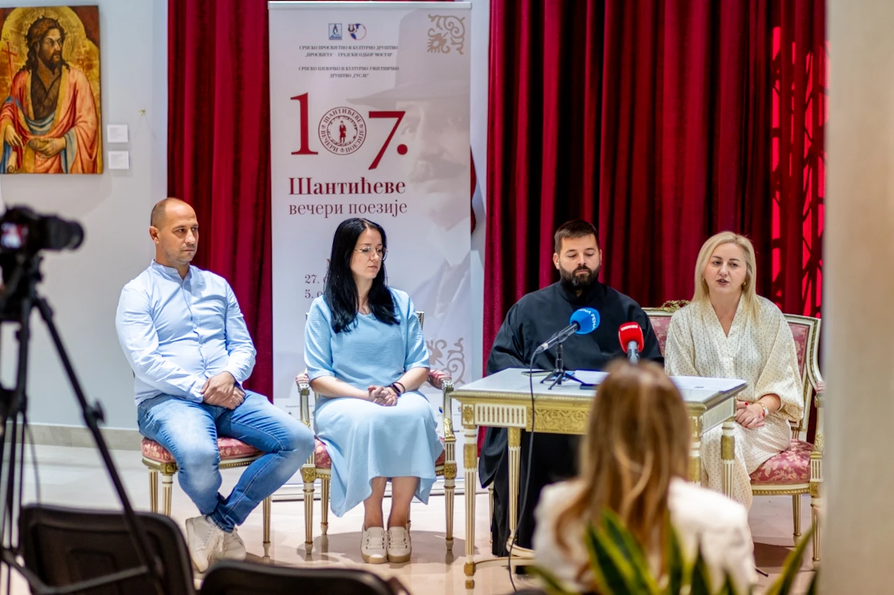 FOTO | Stižu nove Šantićeve večeri: U znaku "Zore" i knjige o Šantiću