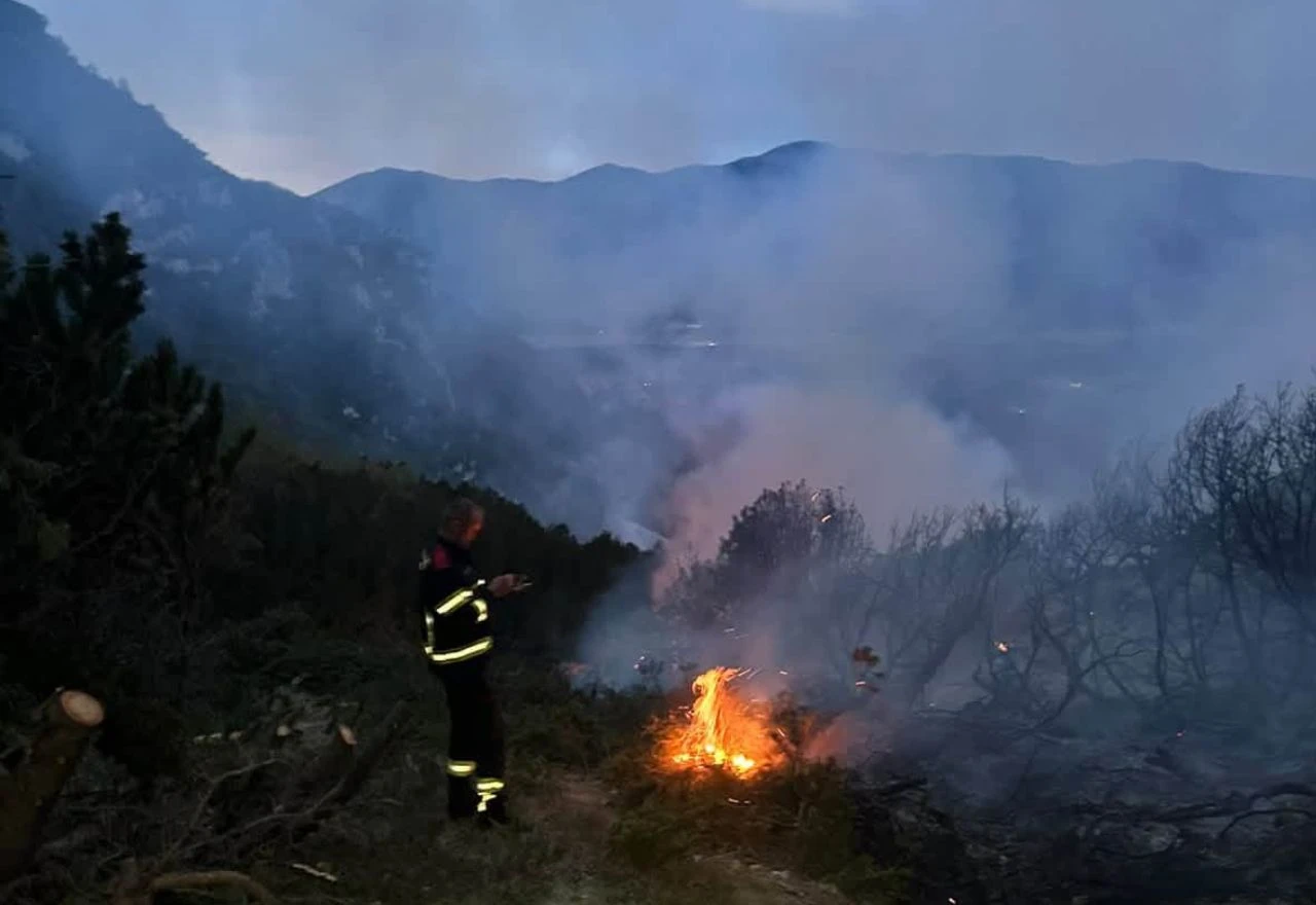 Kiša stigla na Čvrsnicu nakon 13 dana borbe s velikim požarom