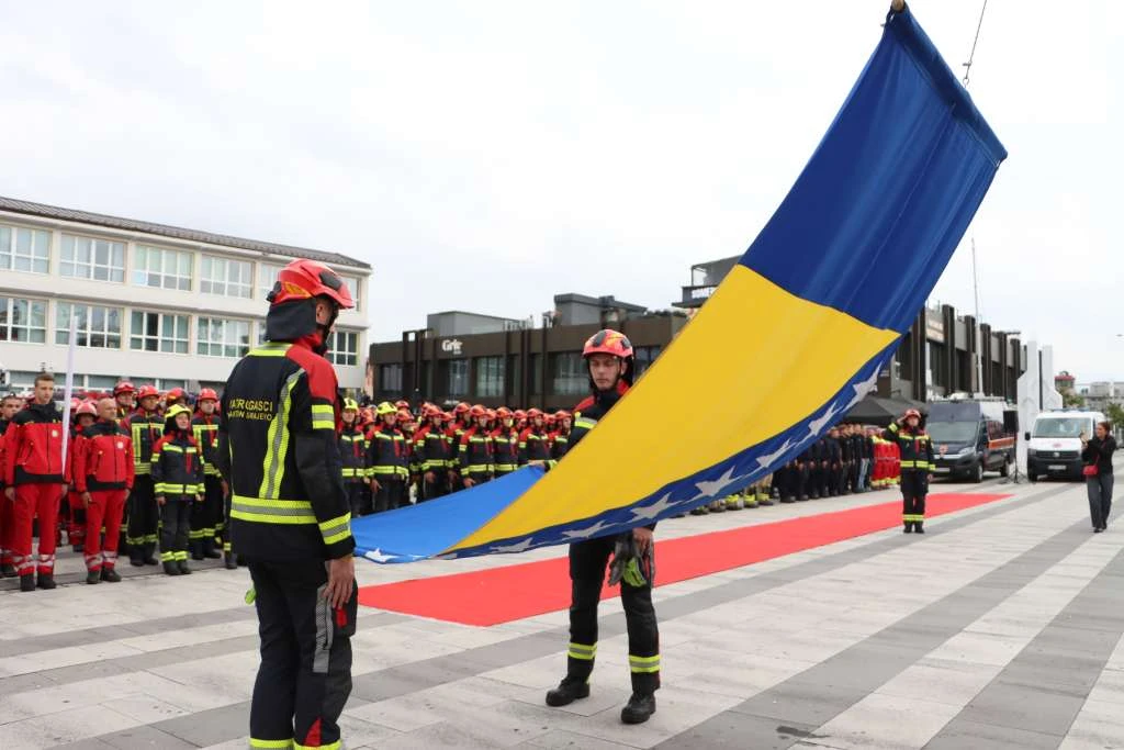 Smotra na Ilidži: Civilna zaštita KS pokazala ljude, vozila i opremu