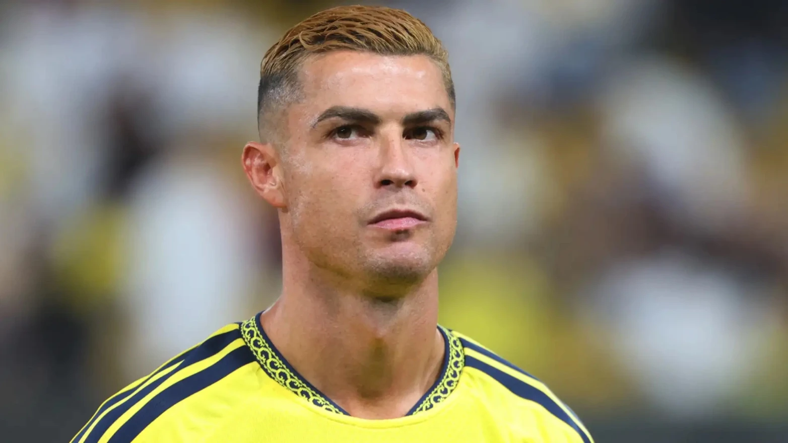Ronaldo prvi put nakon 18 godina cijelu službenu utakmicu Portugala proveo na klupi