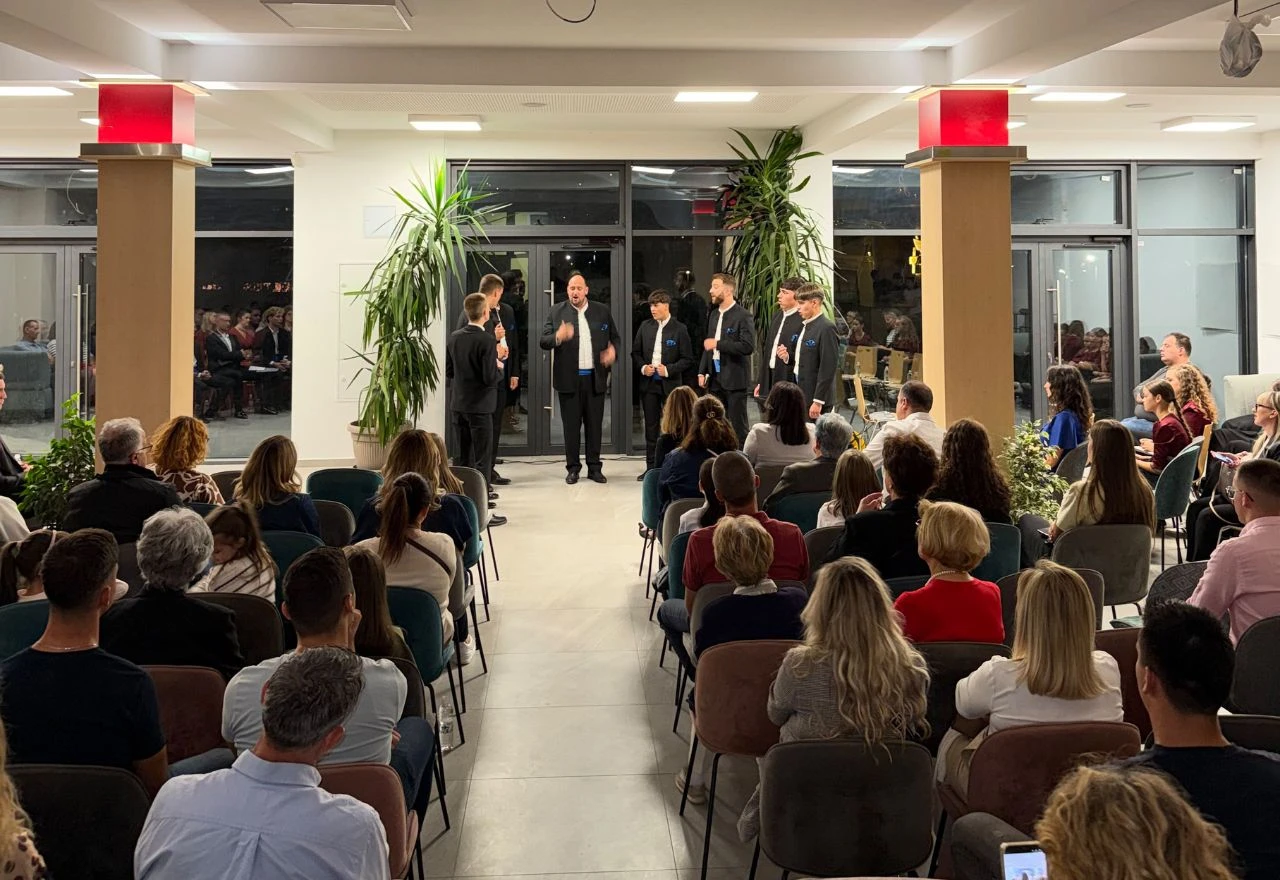 Humanitarni koncert klapa u Mostaru za "Svjetlo nade"