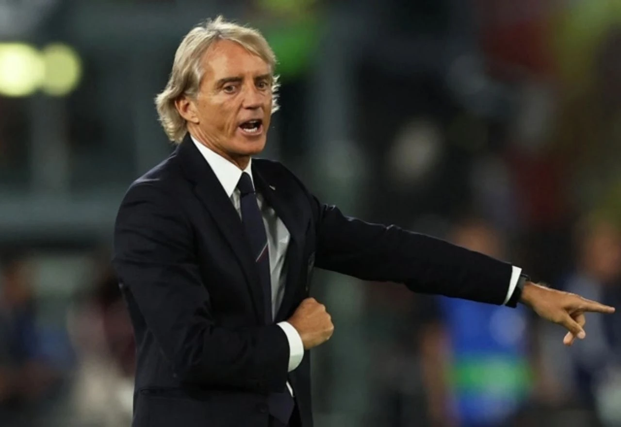 Mancini progovorio o ''dvostrukom ugovoru'' u Cityju: ''To nije moja briga''