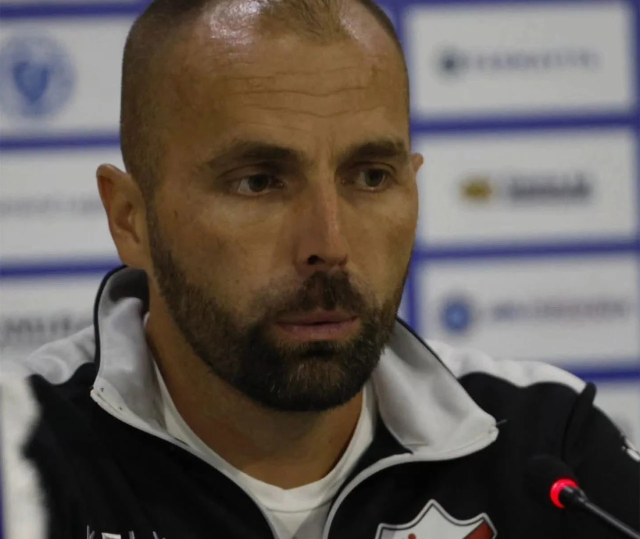 Razišli se GOŠK i Vojvodić, Dženis Ćosić novi trener