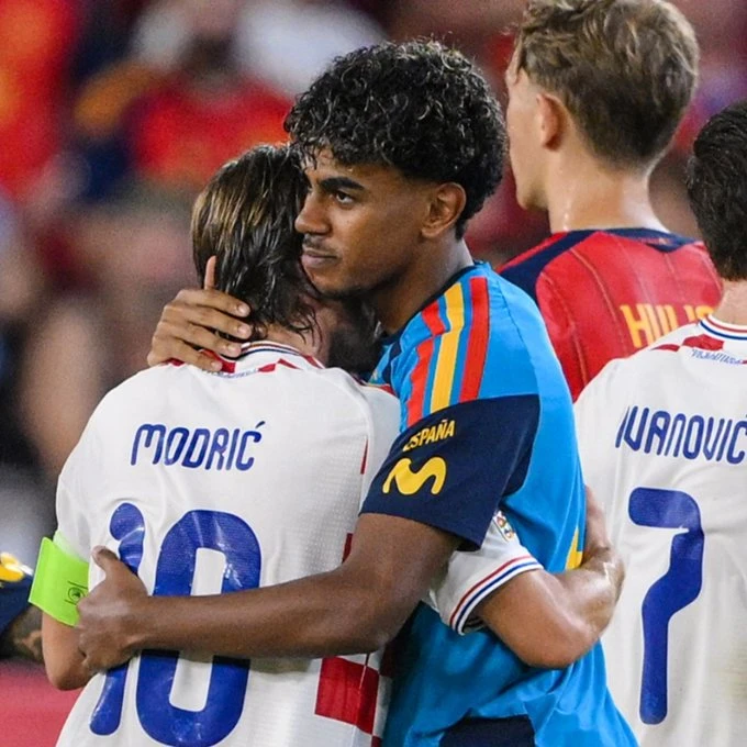 Španjolci se naklonili Modriću, ovacije na stadionu Sánchez-Pizjuán