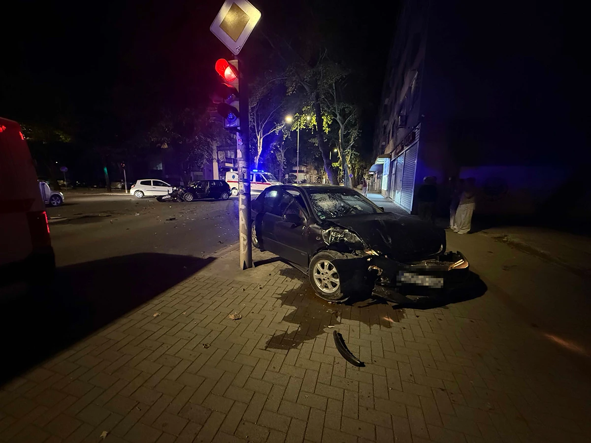 Težak sudar Volkswagena i Opela u Mostaru, intervenirala Hitna pomoć