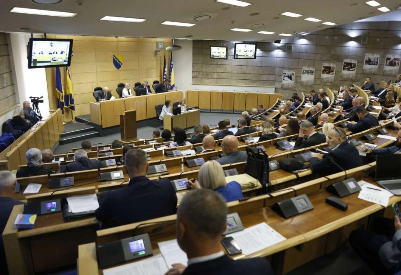 U utrci za Zastupnički dom Parlamenta FBiH vodi SDA, slijede SDP i HDZ BiH
