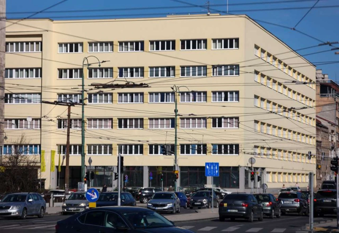 Tri osobe osuđene na ukupno 33 godine zatvora zbog trgovine ljudima