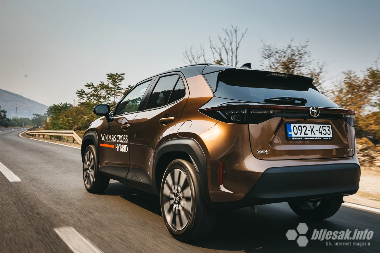 Toyota Yaris Cross Hybrid 130 Style: Mali SUV, ozbiljna tehnologija