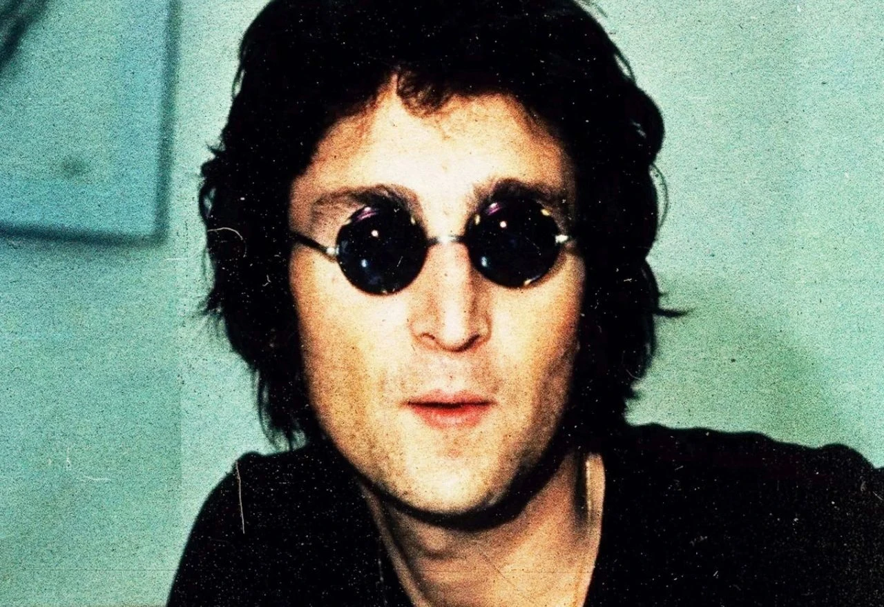 Naljutio Crkvu i odbio kraljevsko odličje: Na današnji dan rođen je John Lennon