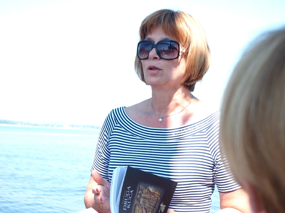 Pjesnikinja Diana Burazer u Varni, Bugarska