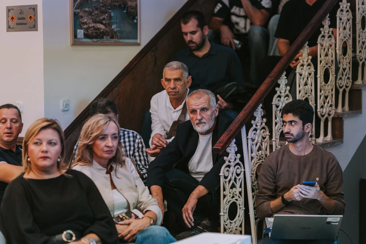 FOTO | Uz glazbu, poeziju i kaligrafiju Mevlana zasjao u Mostaru