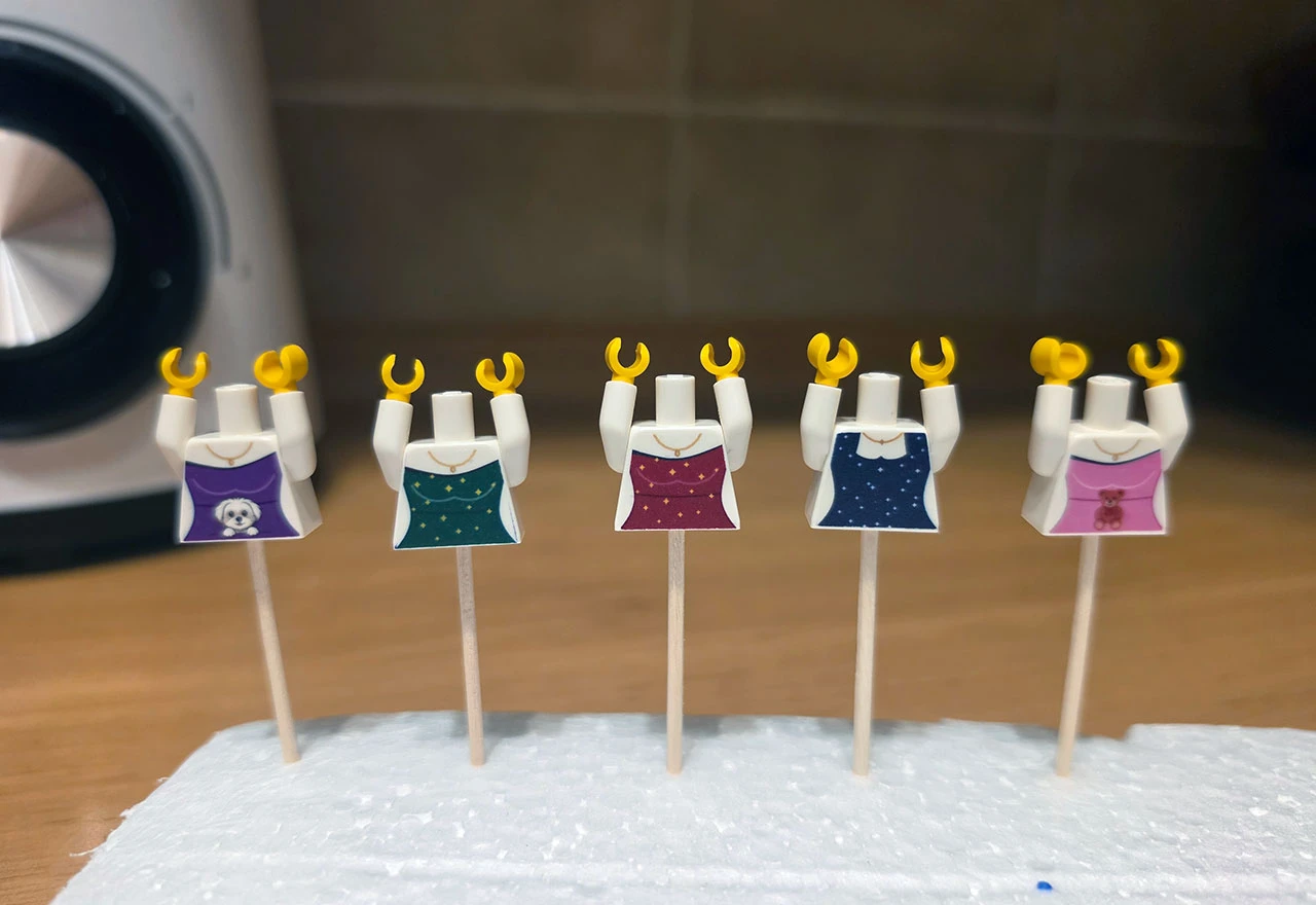 Najoriginalnije svadbene zahvalnice? U Mostaru je svaki gost dobio svoju LEGO figuricu