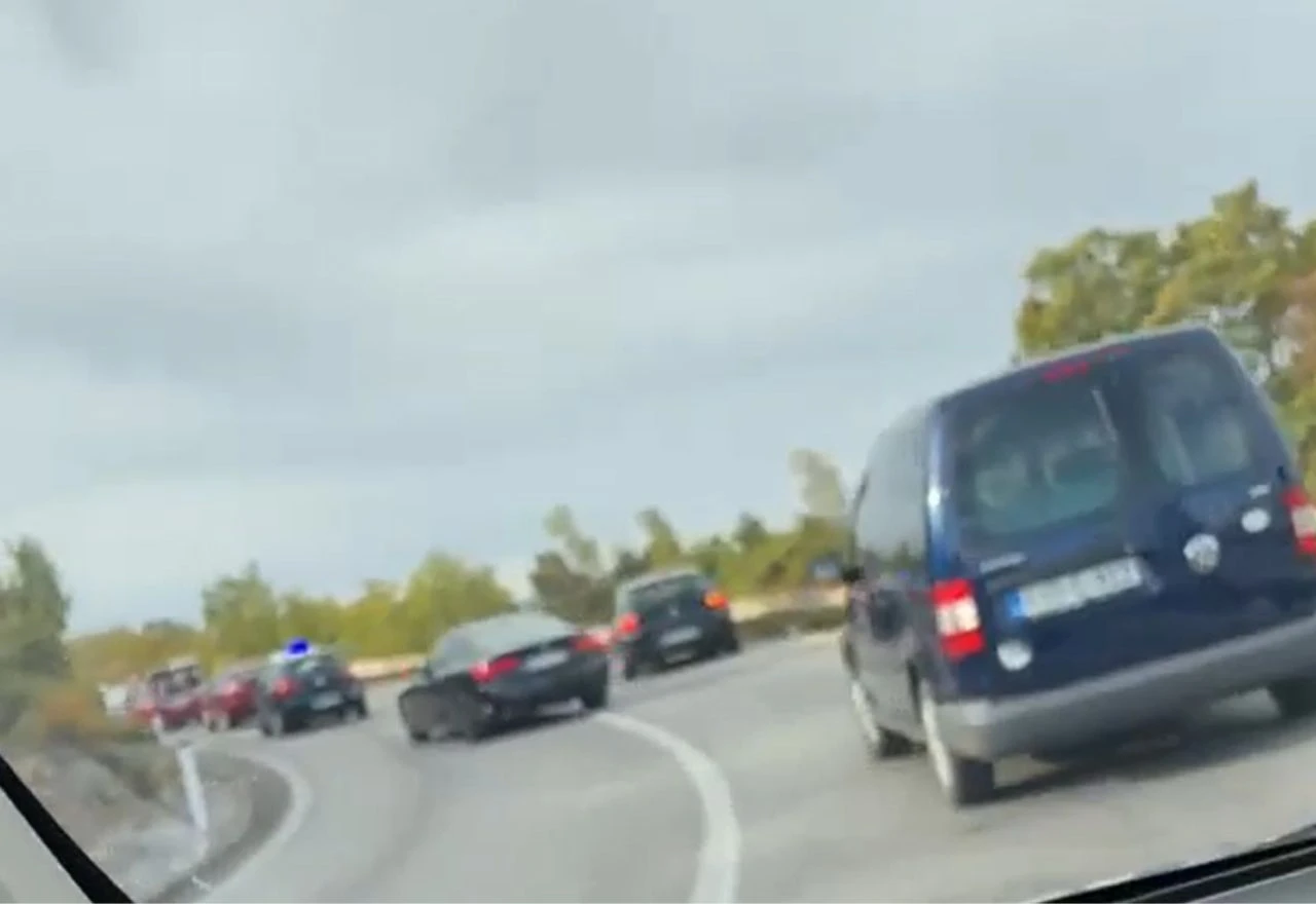 Sudar dva automobila na cesti Čitluk-Mostar
