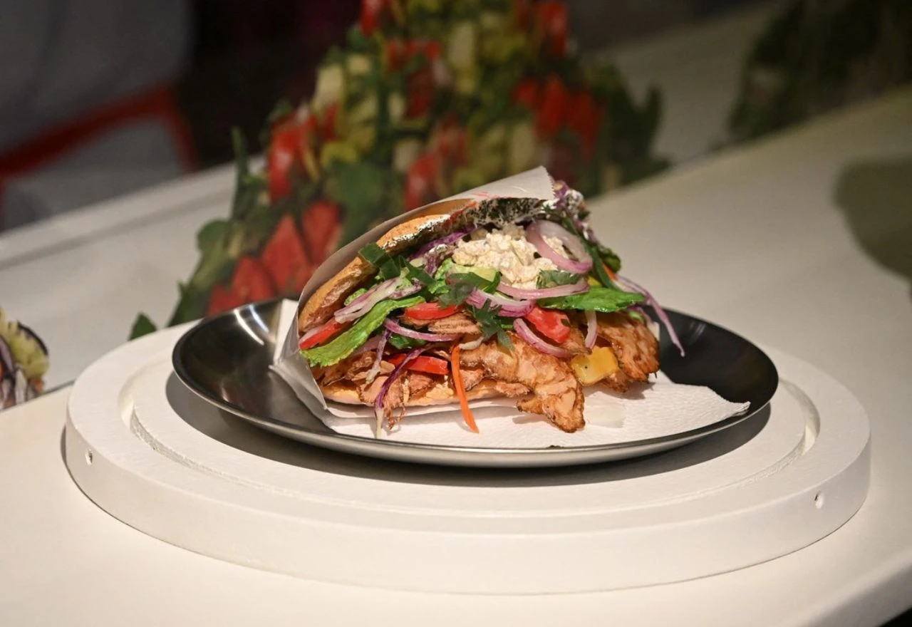 Najskuplji kebab na svijetu košta 10.000 eura, a nitko ga ne smije pojesti
