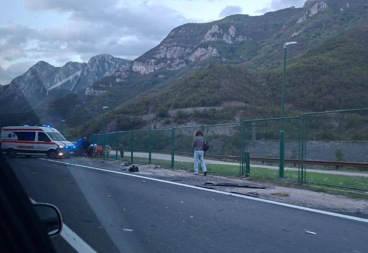 Četiri osobe ozlijeđene u teškoj prometnoj nesreća u Grabovici
