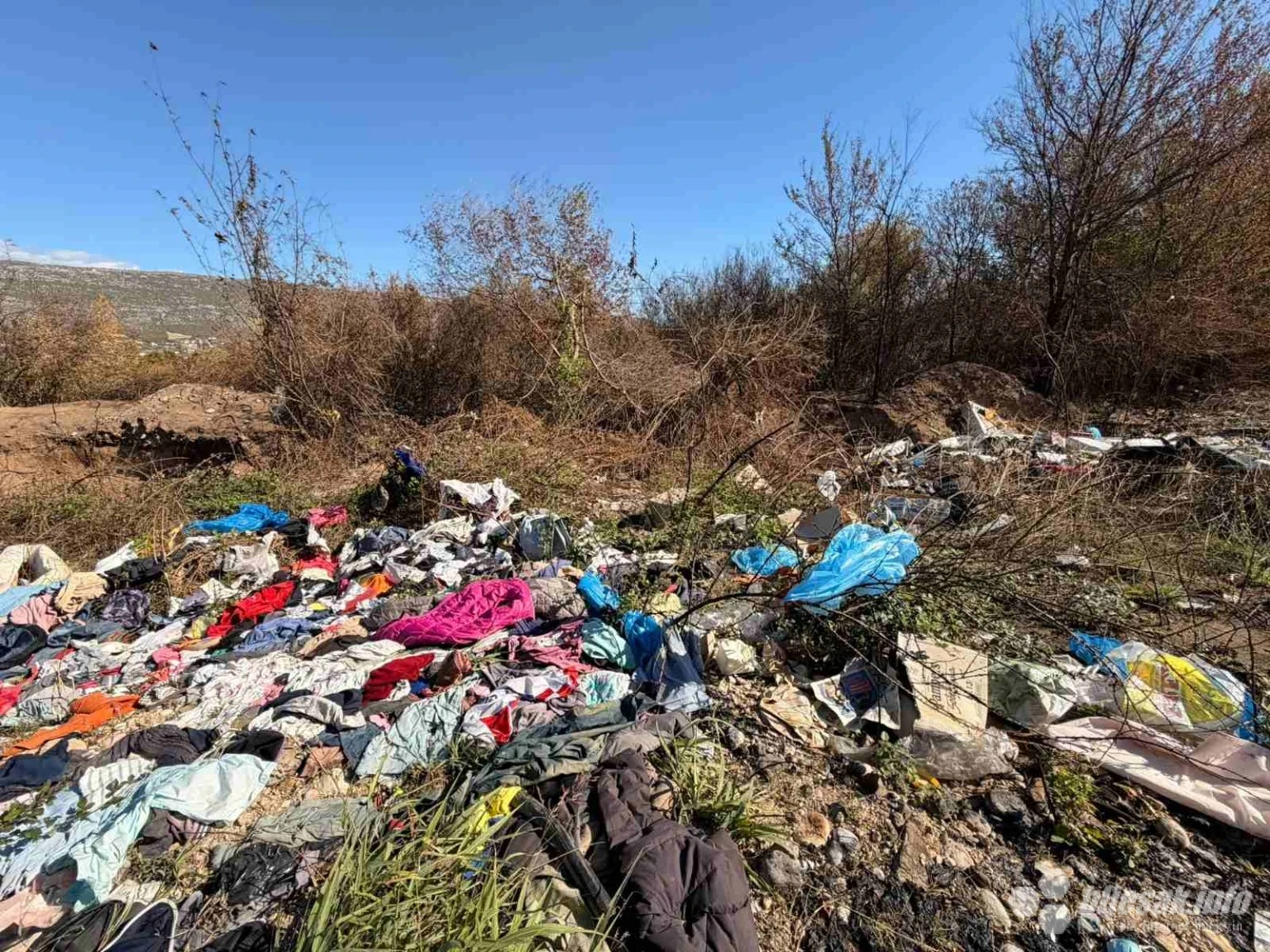 Umjesto prirode, gomile smeća: Ovako izgleda prostor kod Avijatičarskog mosta