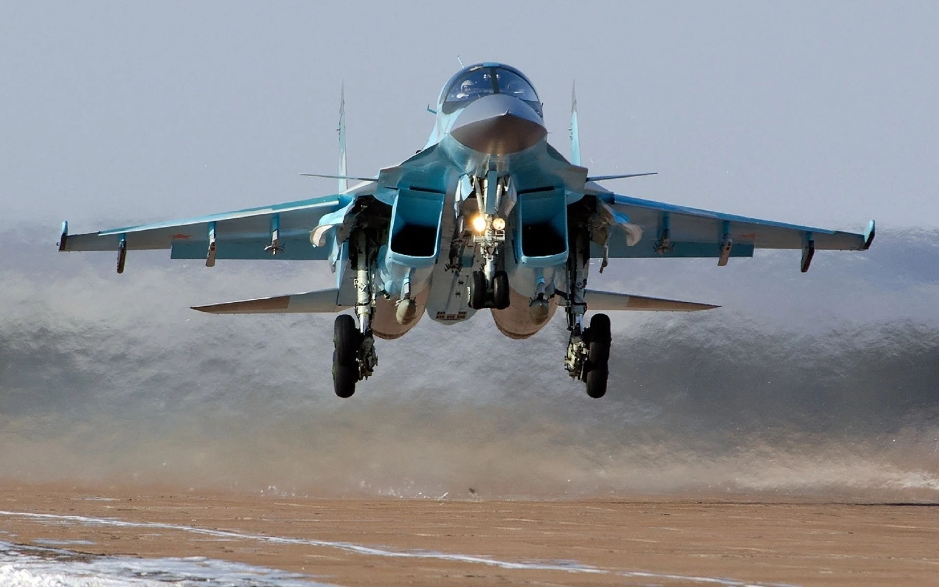Težak udar na rusku avijaciju: Šest Su-34M navodno uništeno na aerodromu