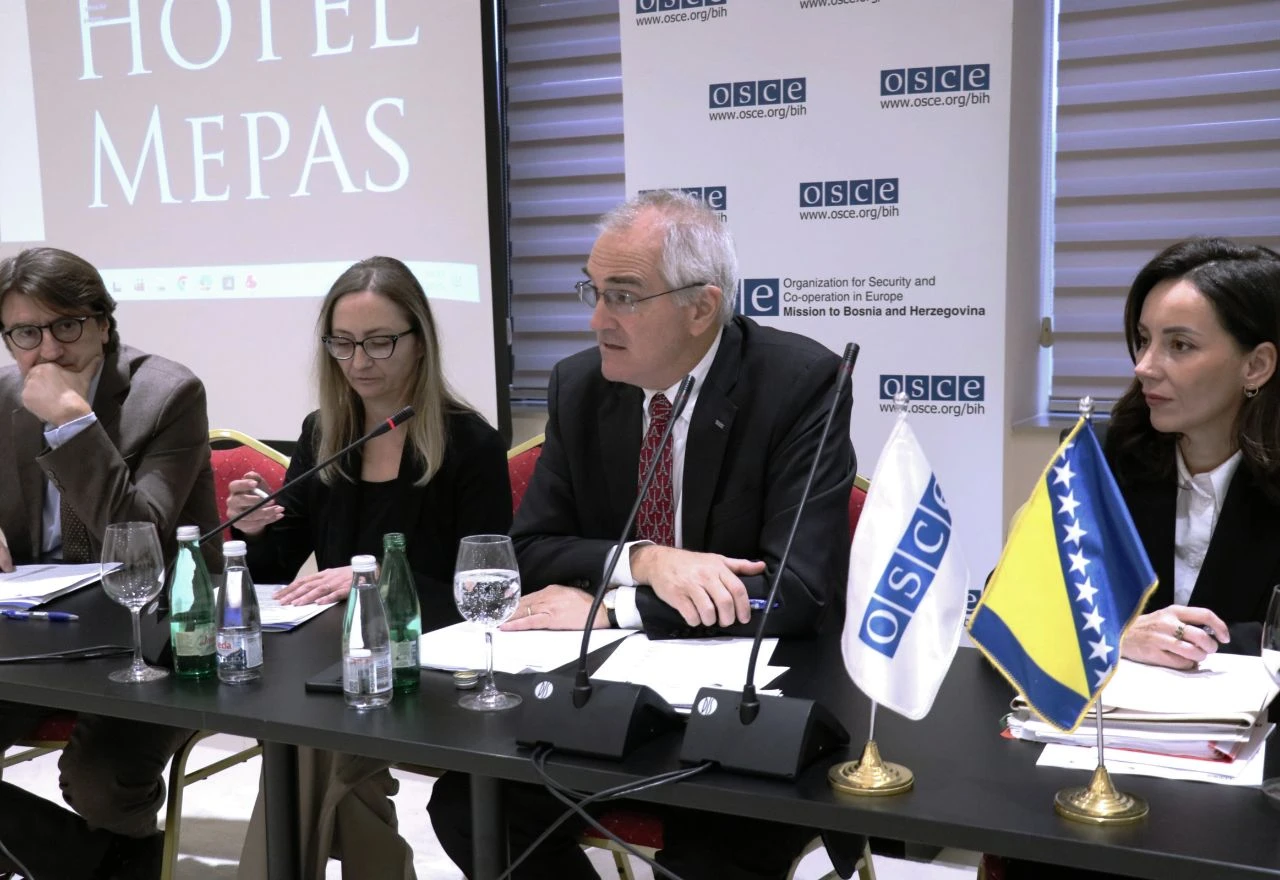 OSCE reagirao zbog udaljavanja novinara sa sjednice Gradskog vijeća Zenice