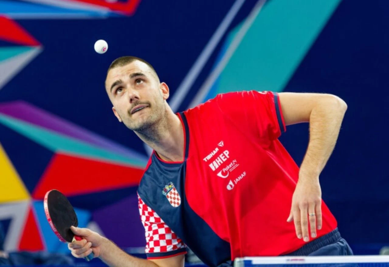 Drama u Ljubljani: Pucar izgubio nakon sedam setova, Hrvatska ostala bez predstavnika