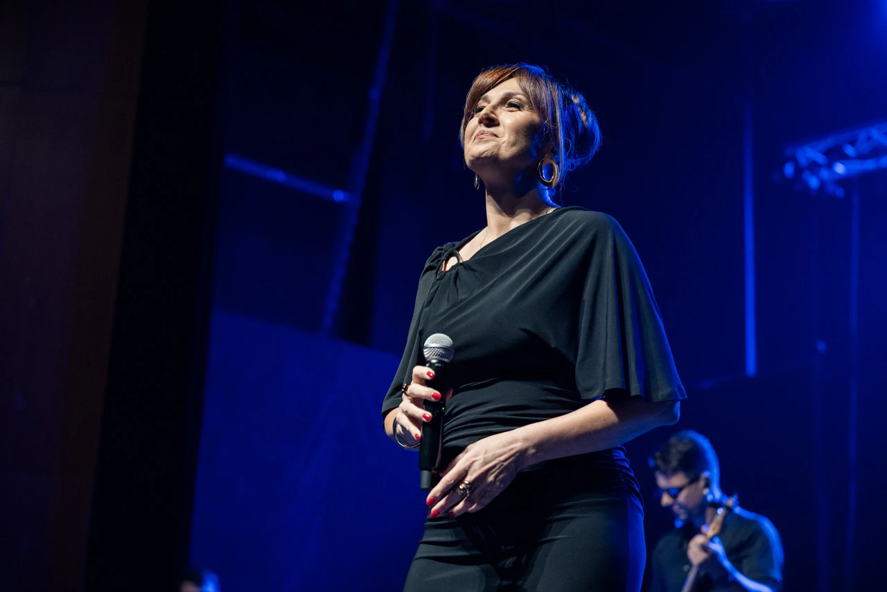 FOTO| Aleksandra Radović nastupila u Mostaru