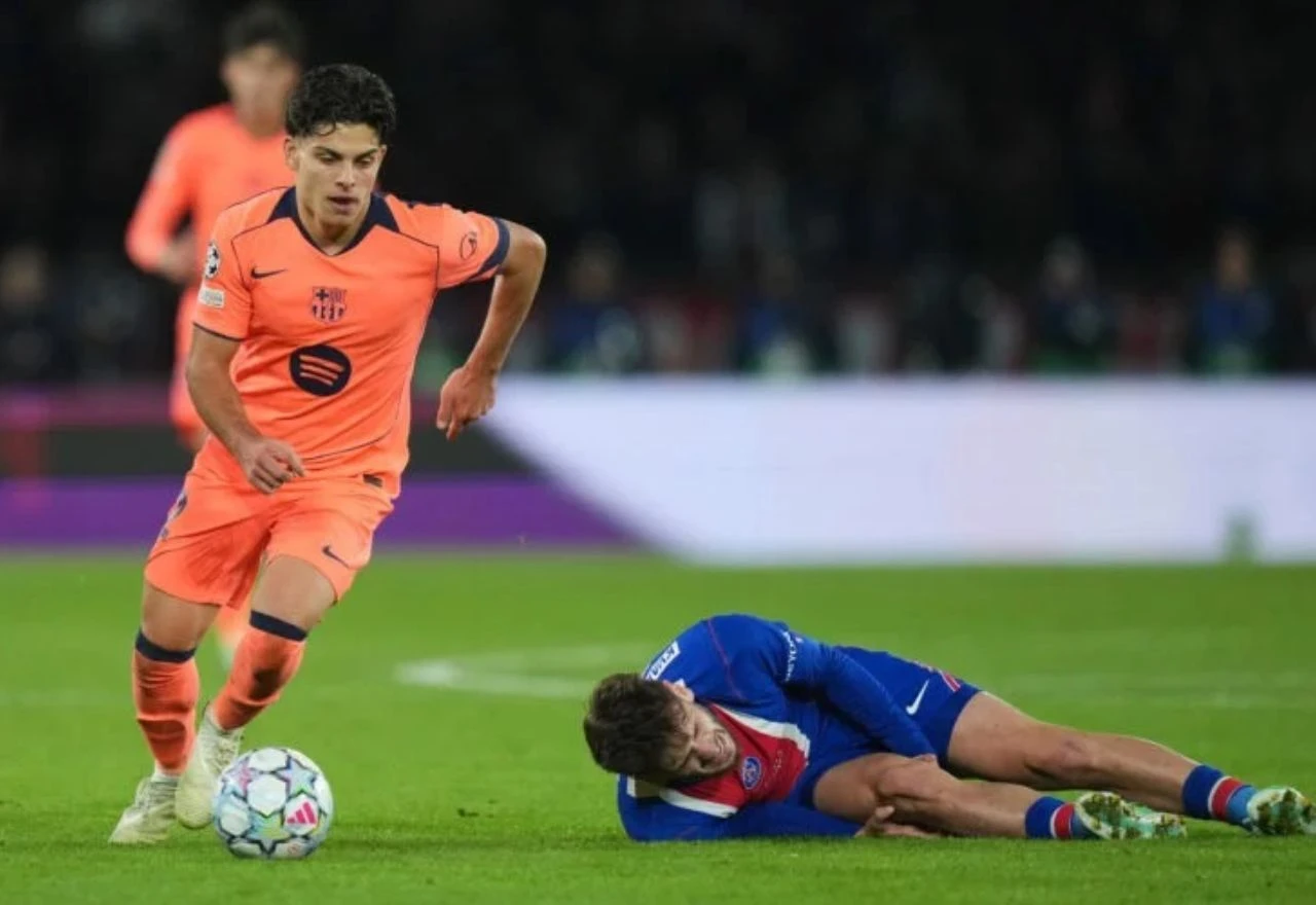 Katastrofa za PSG: Kvaratskhelia potrgao križni ligament