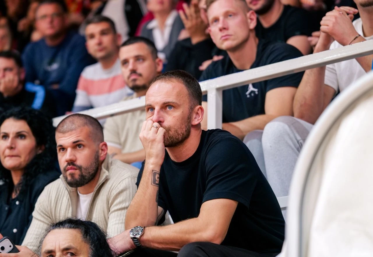 Bilbija bodrio rukometaše Zrinjskog s tribina