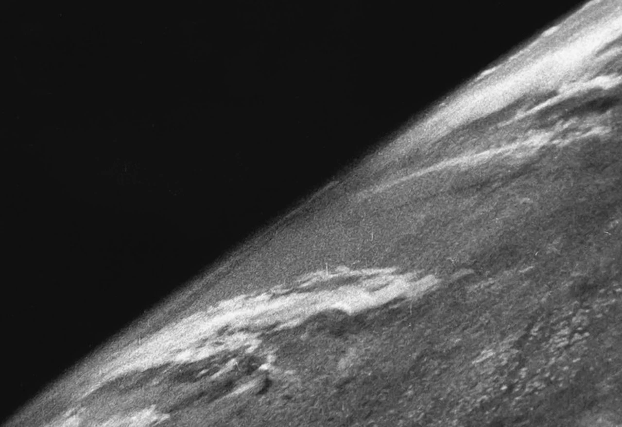 S njemačke rakete snimljena je prva fotografija zemlje iz svemira