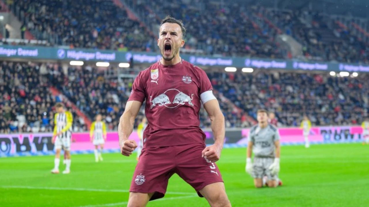 Tabaković kod kuće čuva posebne uspomene, dvije lopte za hat-trick i dres Luke Modrića