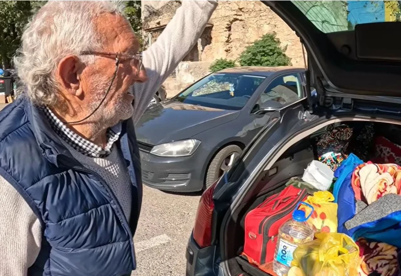 VIDEO | Tužna priča Mostarca Jusufa: Već četiri godine živi u automobilu