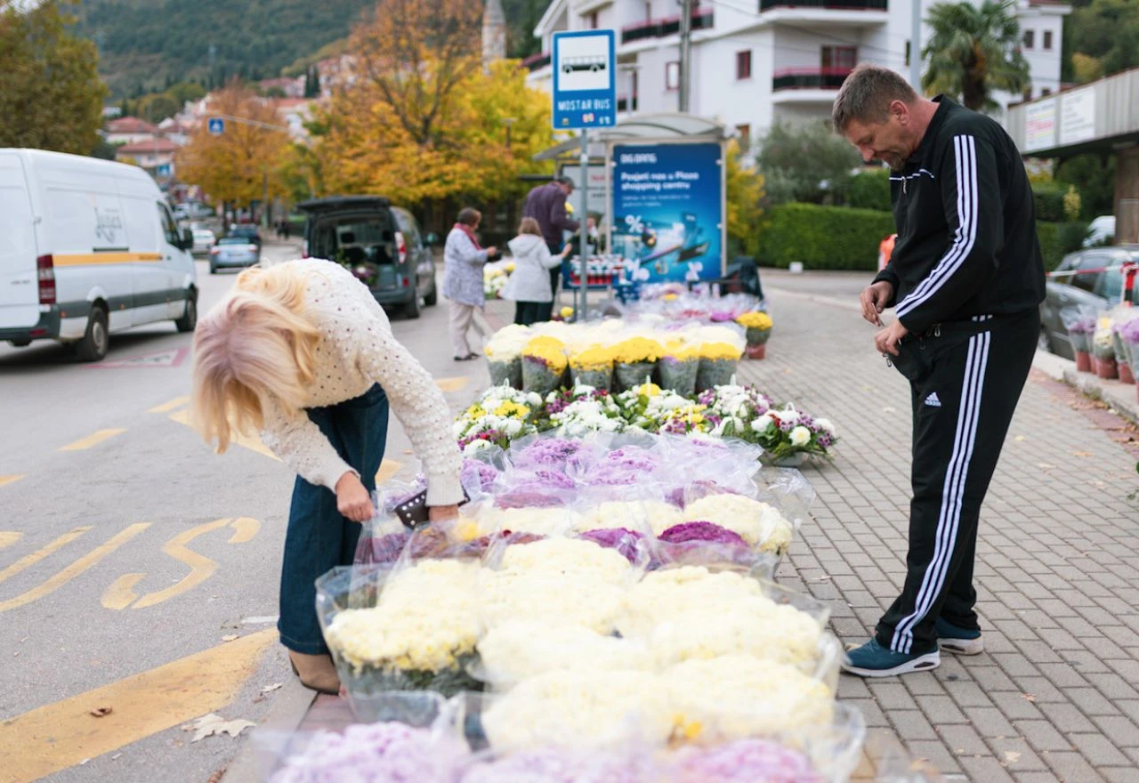 Prije pet godina krizanteme u Mostaru koštale 5 KM, evo koliko za njih treba izdvojiti danas