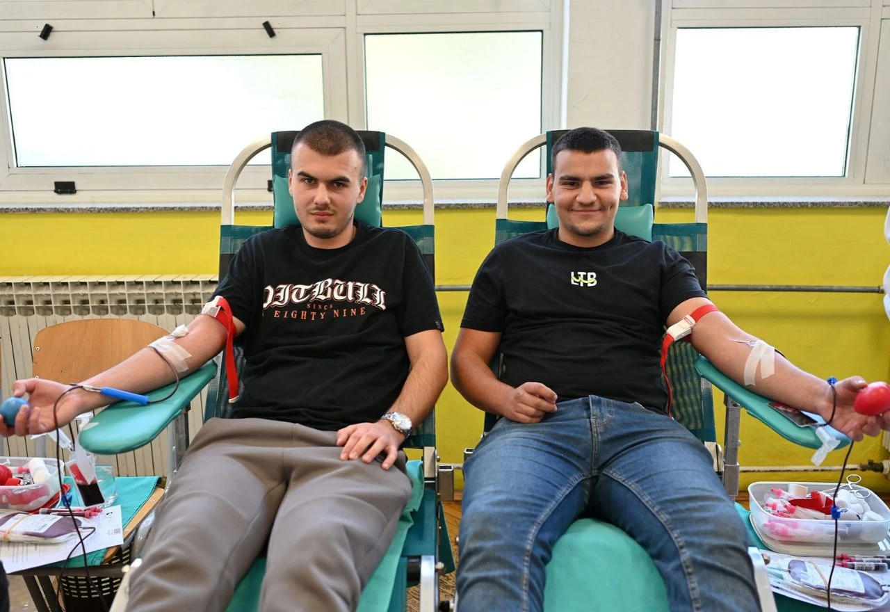 Učenici  Srednje strukovne škole Široki Brijeg darovali krv