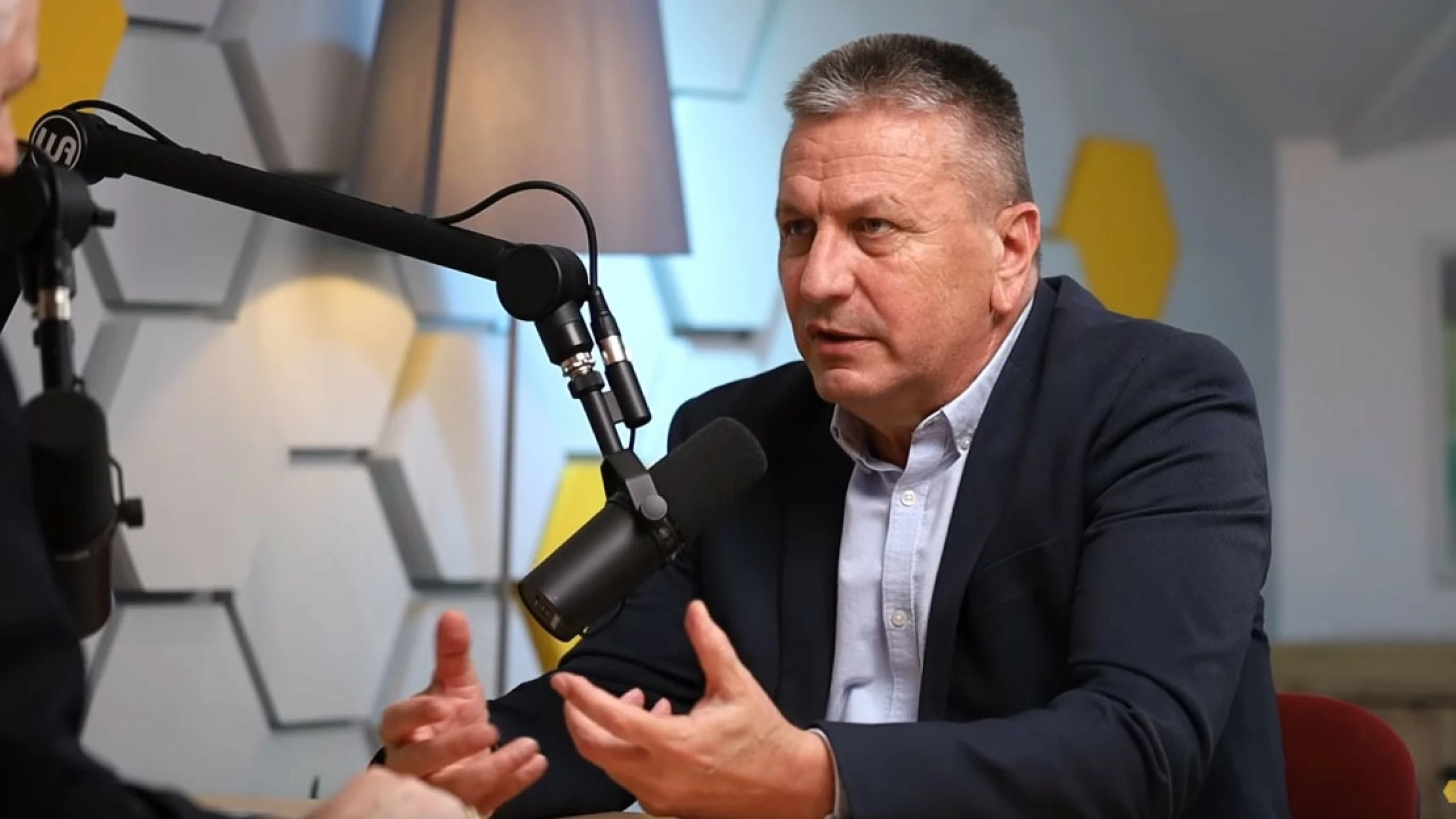 OD PRVIH INFORMATIČKIH POKUŠAJA DO HERTRONICA