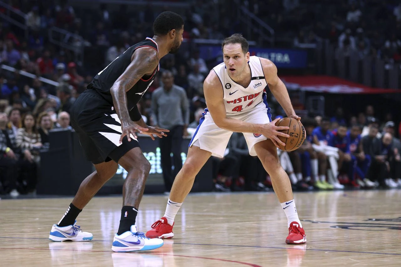 Bogdanović 26 poena, Zubac 18 skokova 