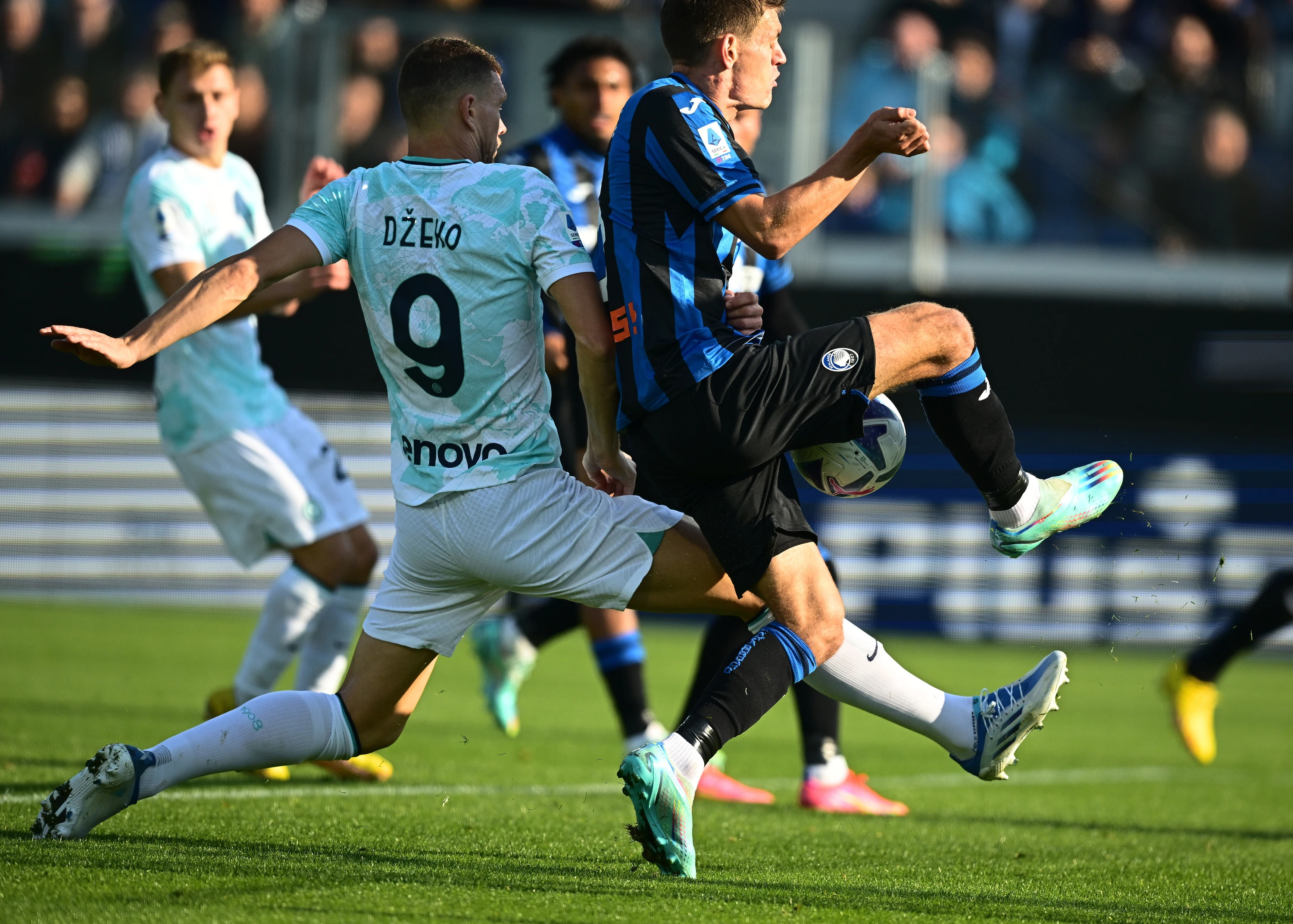 Slavlje Intera nad Atalantom, dva gola Džeke