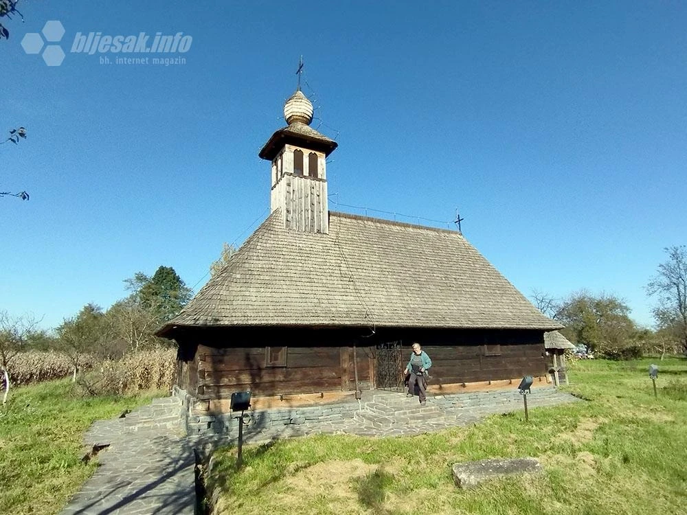 Făget: Naklon svecima zarobljenim ispod folije (Transilvanijom uzduž & poprijeko 2)