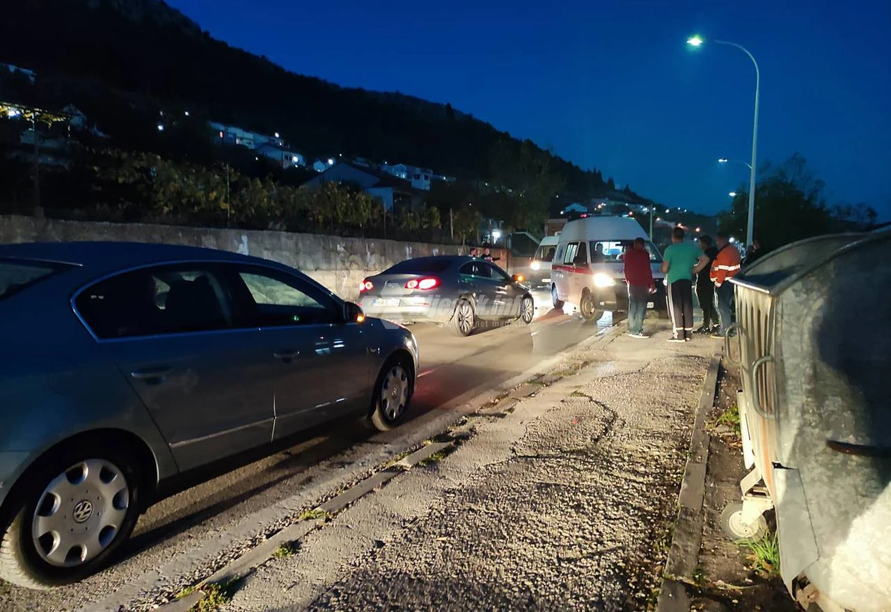 Teška prometna nesreća u Čapljini: Jedna osoba prevezena u Dom zdravlja