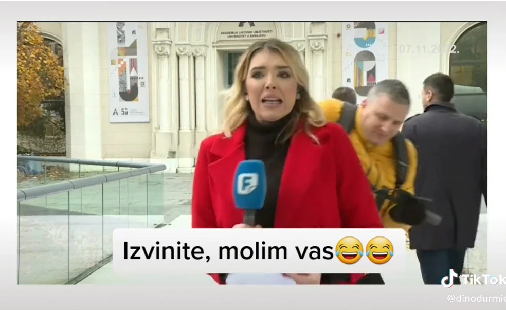 VIDEO | Novinarku FTV-a tijekom javljanja uživo prolaznik udario romobilom