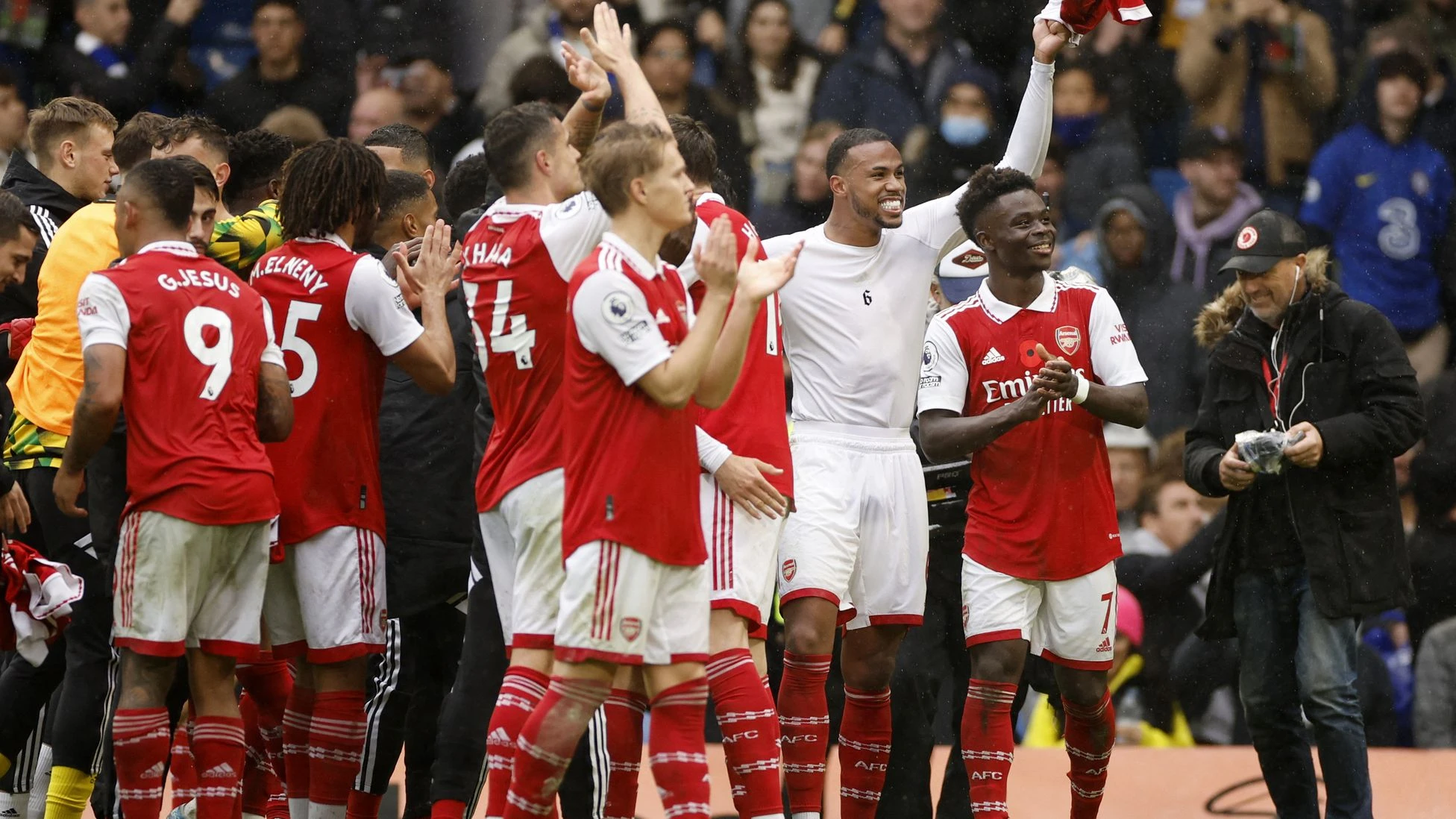Arsenal slavio u derbiju, ponovo na vrhu 