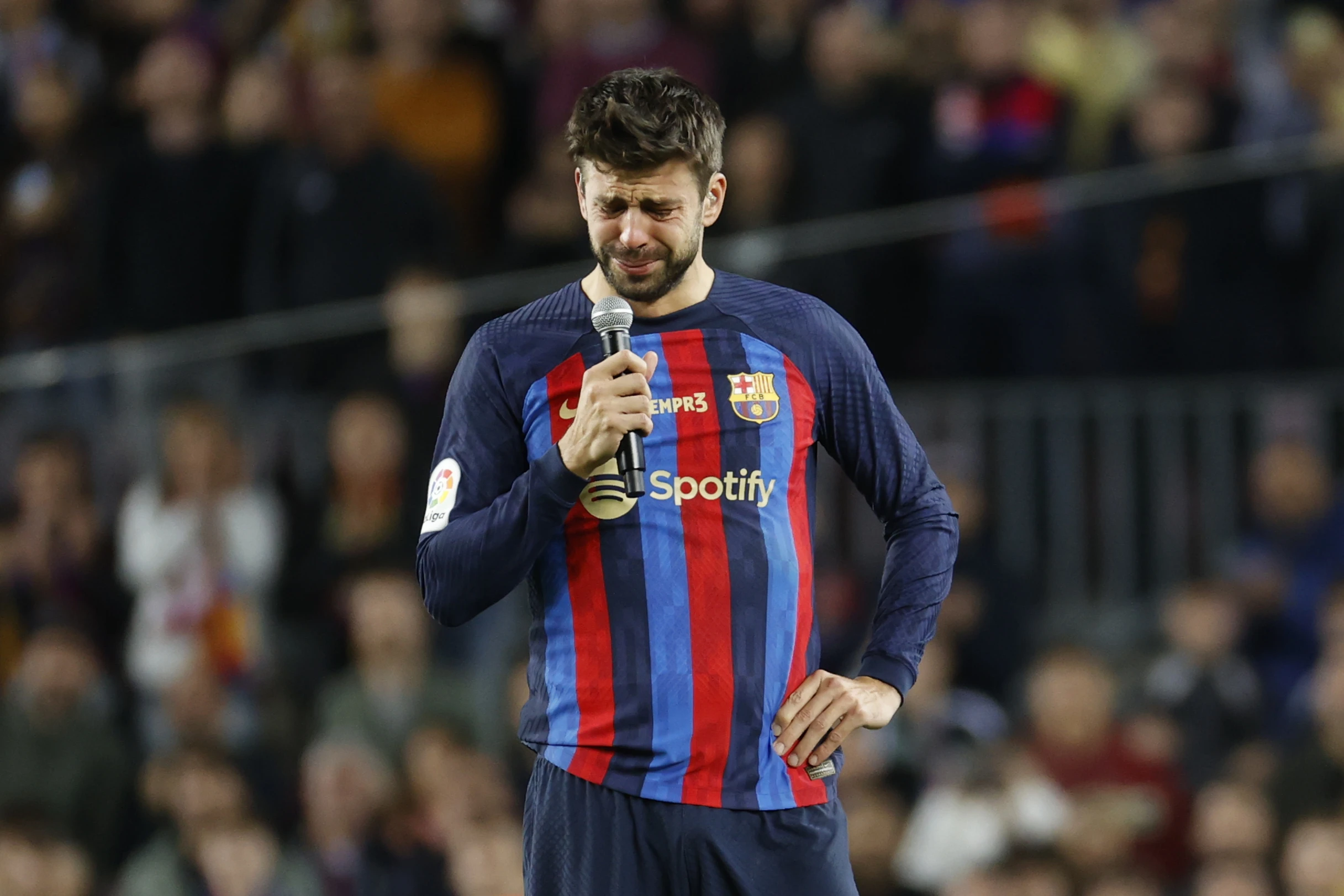 Barcelona zasjela na vrh uz oproštaj Piquea
