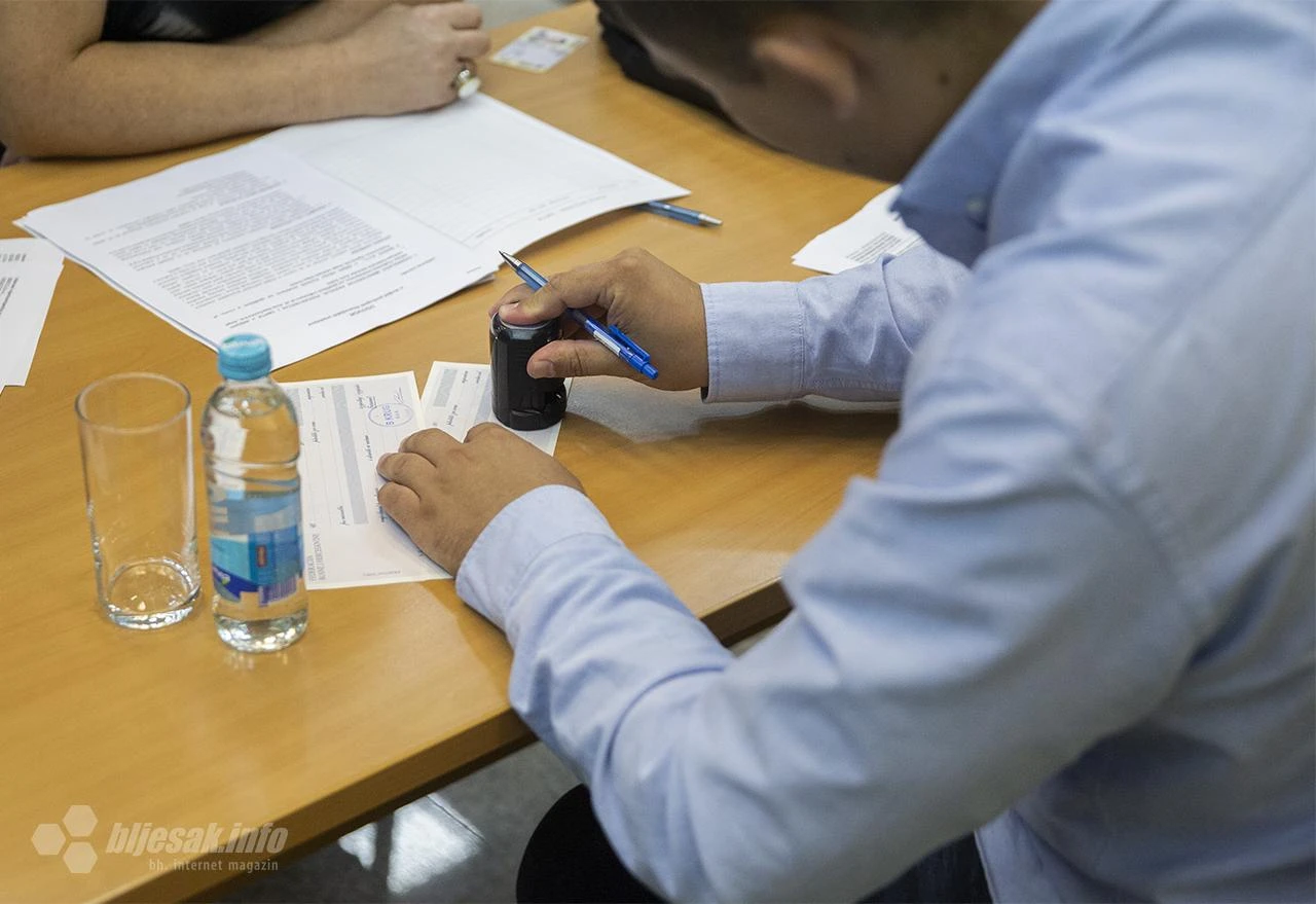 Milijun KM za za kreditni poticaj razvoja, poduzetništva i obrta
