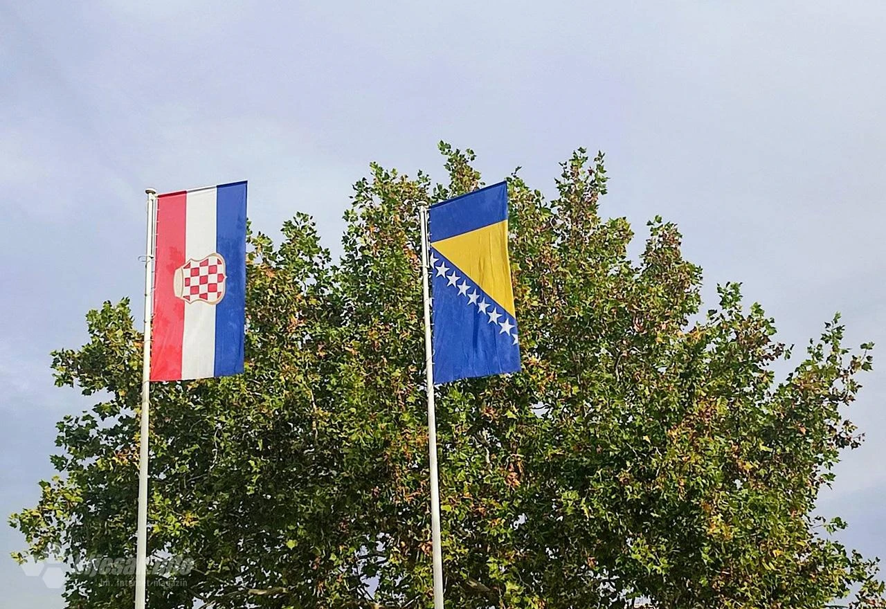 Šestokraka čaršafijada